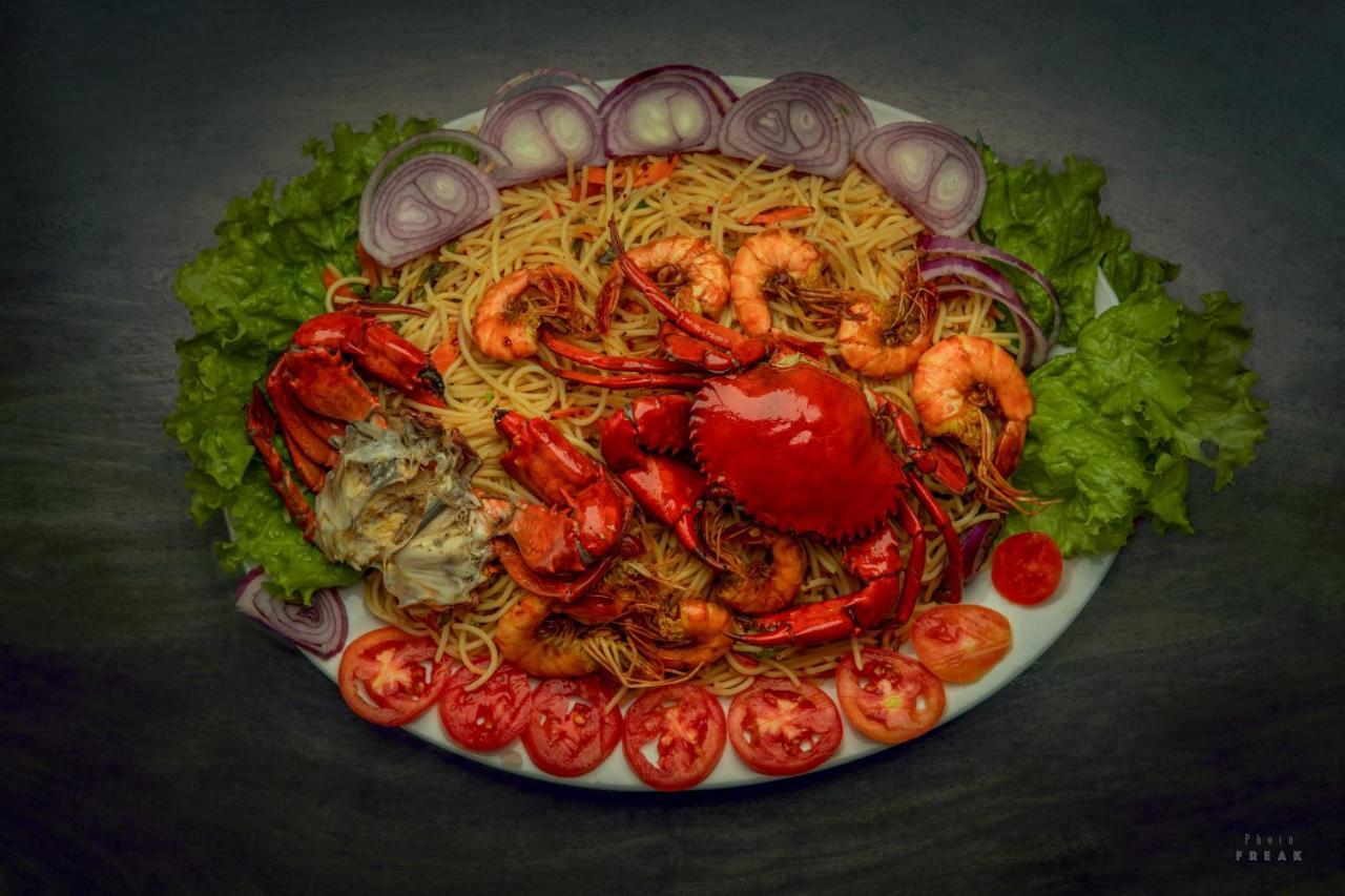 Hotel Athina & Restaurant Chilaw Kültér fotó